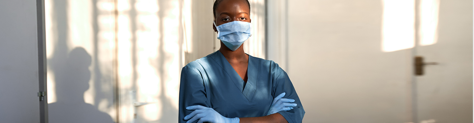 medical staff wearing face mask